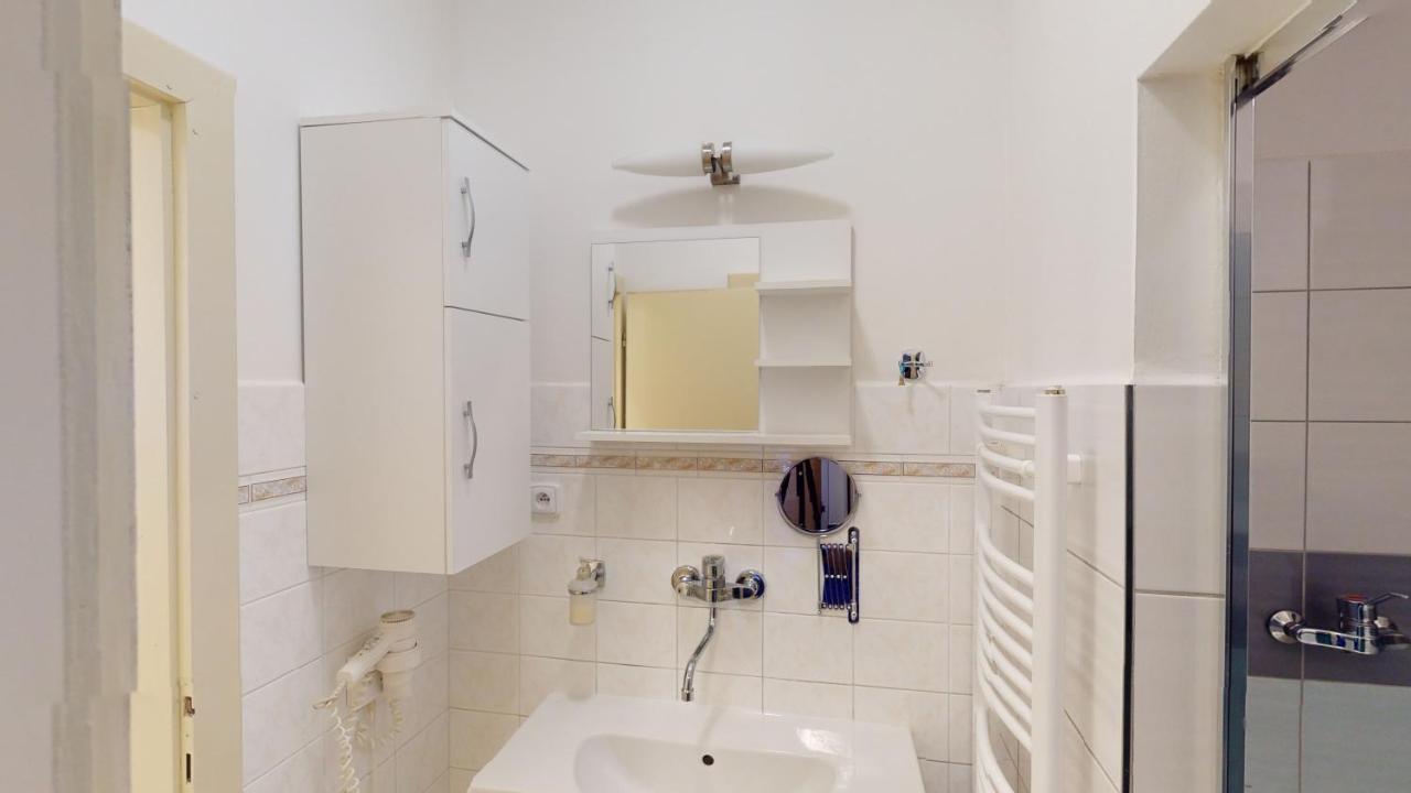 Apartments Kroměříž Eksteriør billede