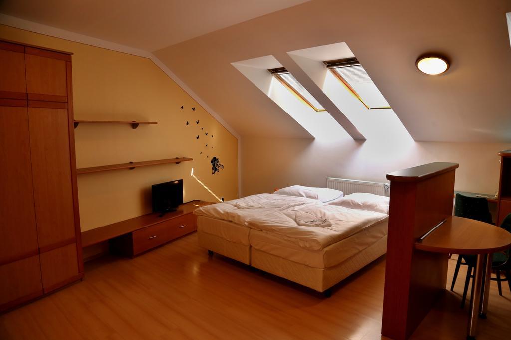 Apartments Kroměříž Værelse billede