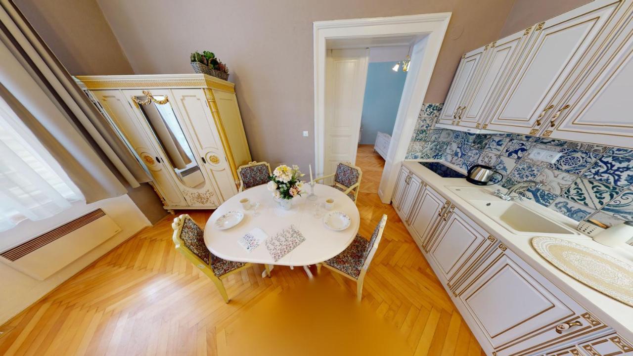 Apartments Kroměříž Eksteriør billede