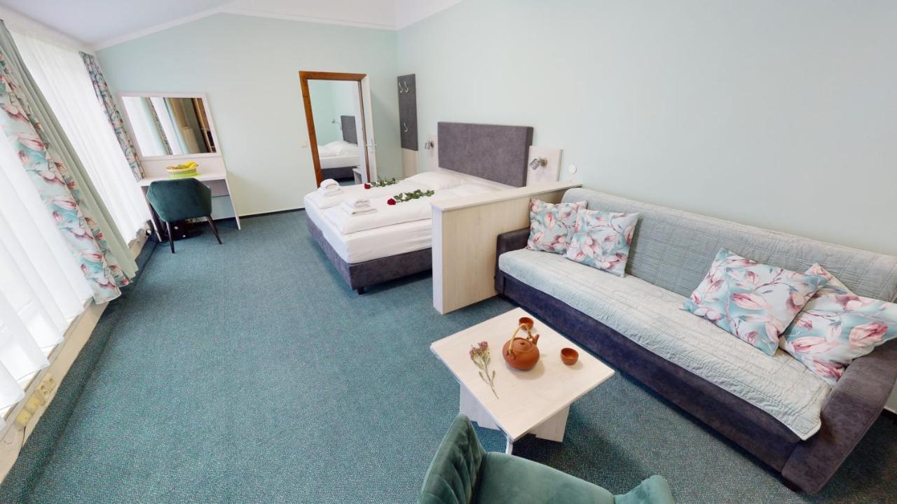 Apartments Kroměříž Eksteriør billede
