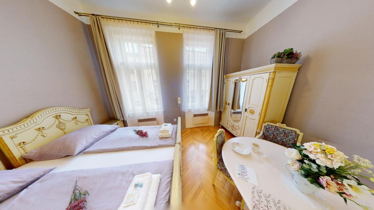 Apartments Kroměříž Eksteriør billede